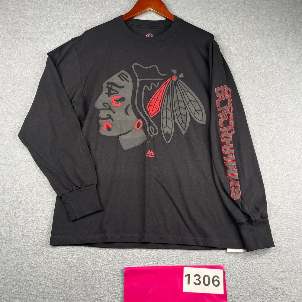 Chicago Blackhawks Long Sleeve Shirt Medium Majestic Graphic Print Logo NHL